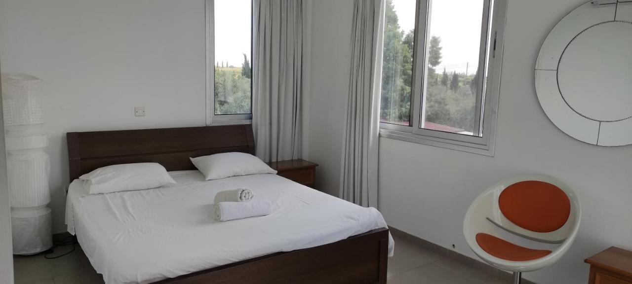 Kiti Village Villa, Cyprus, Salt-Water Pool, 6 Bedrooms, Larnaca Dış mekan fotoğraf