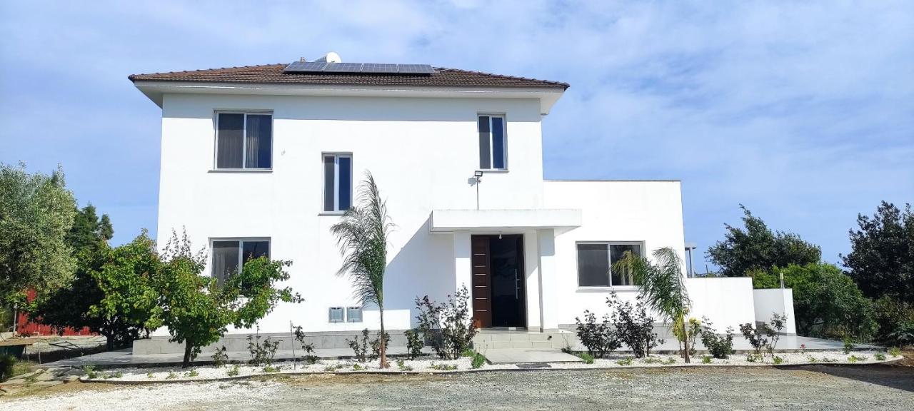 Kiti Village Villa, Cyprus, Salt-Water Pool, 6 Bedrooms, Larnaca Dış mekan fotoğraf