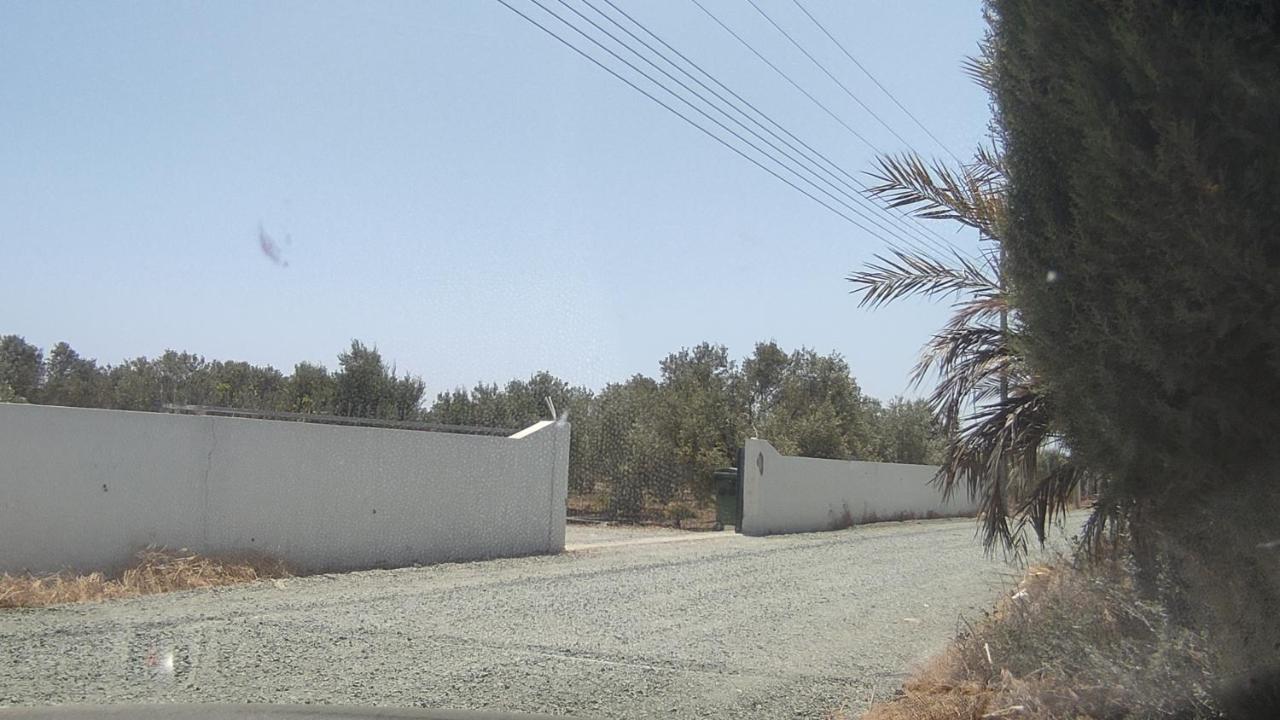 Kiti Village Villa, Cyprus, Salt-Water Pool, 6 Bedrooms, Larnaca Dış mekan fotoğraf