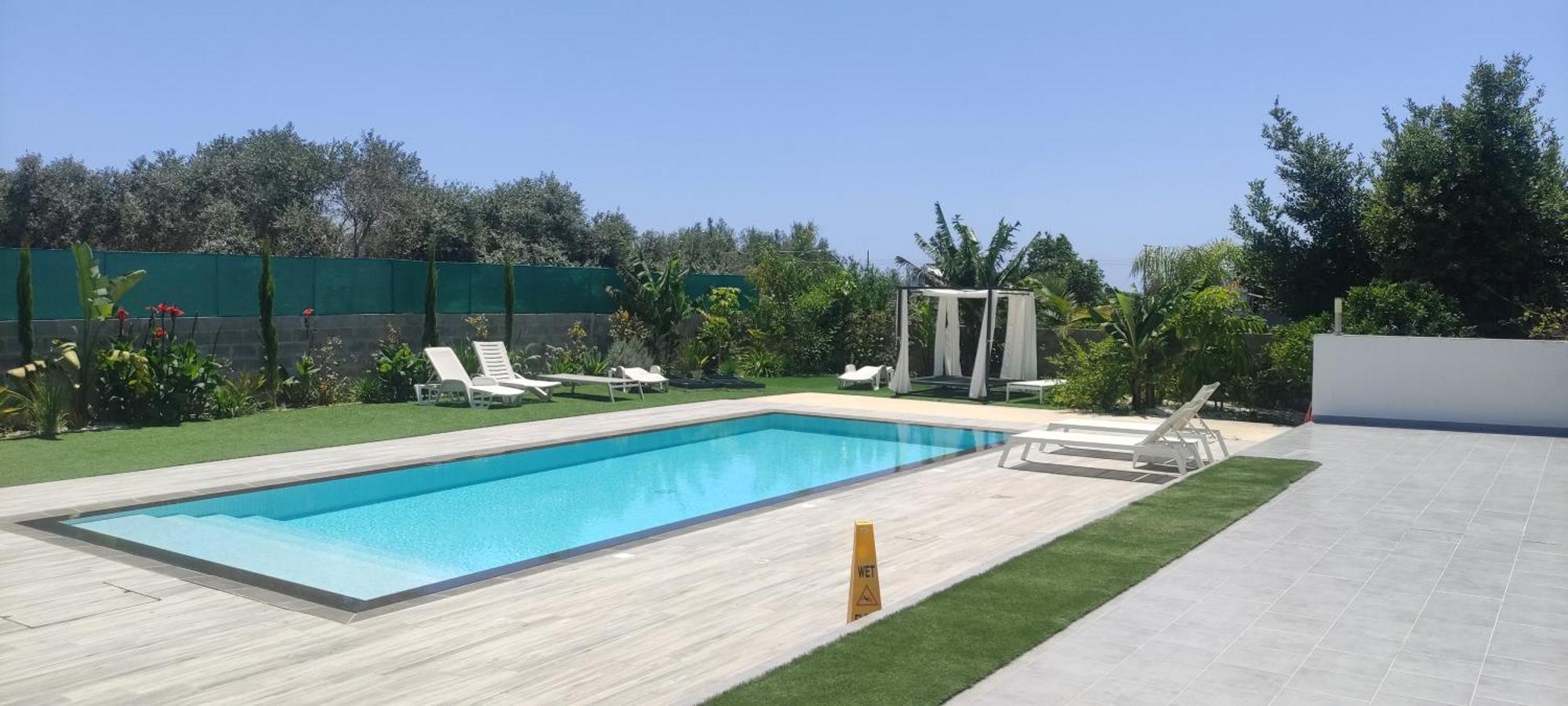 Kiti Village Villa, Cyprus, Salt-Water Pool, 6 Bedrooms, Larnaca Dış mekan fotoğraf