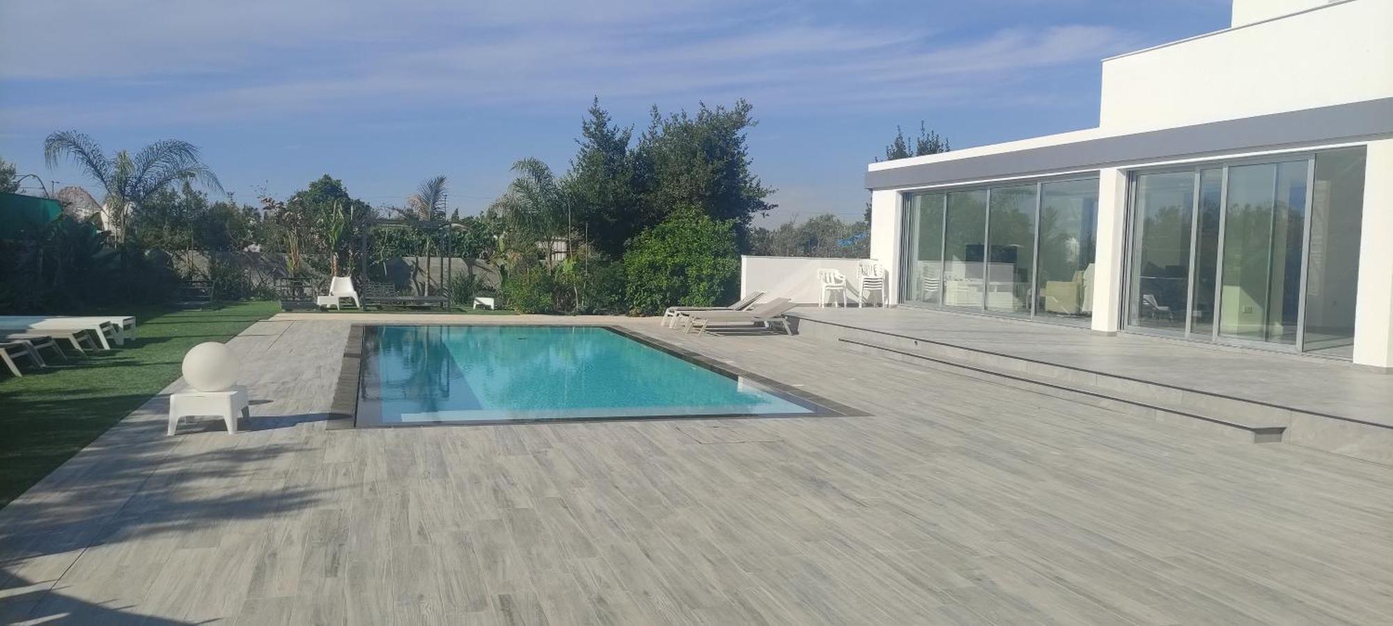 Kiti Village Villa, Cyprus, Salt-Water Pool, 6 Bedrooms, Larnaca Dış mekan fotoğraf